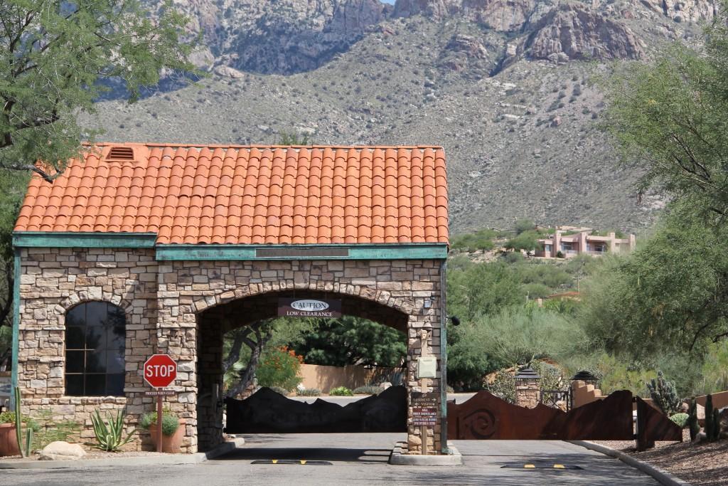 gated communities in Tucson